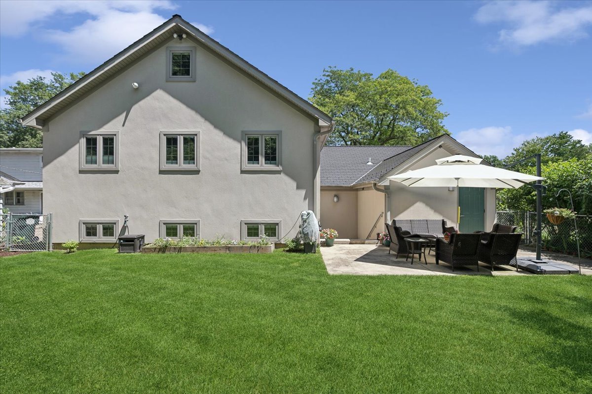 411 Drake Street Property Photo 19