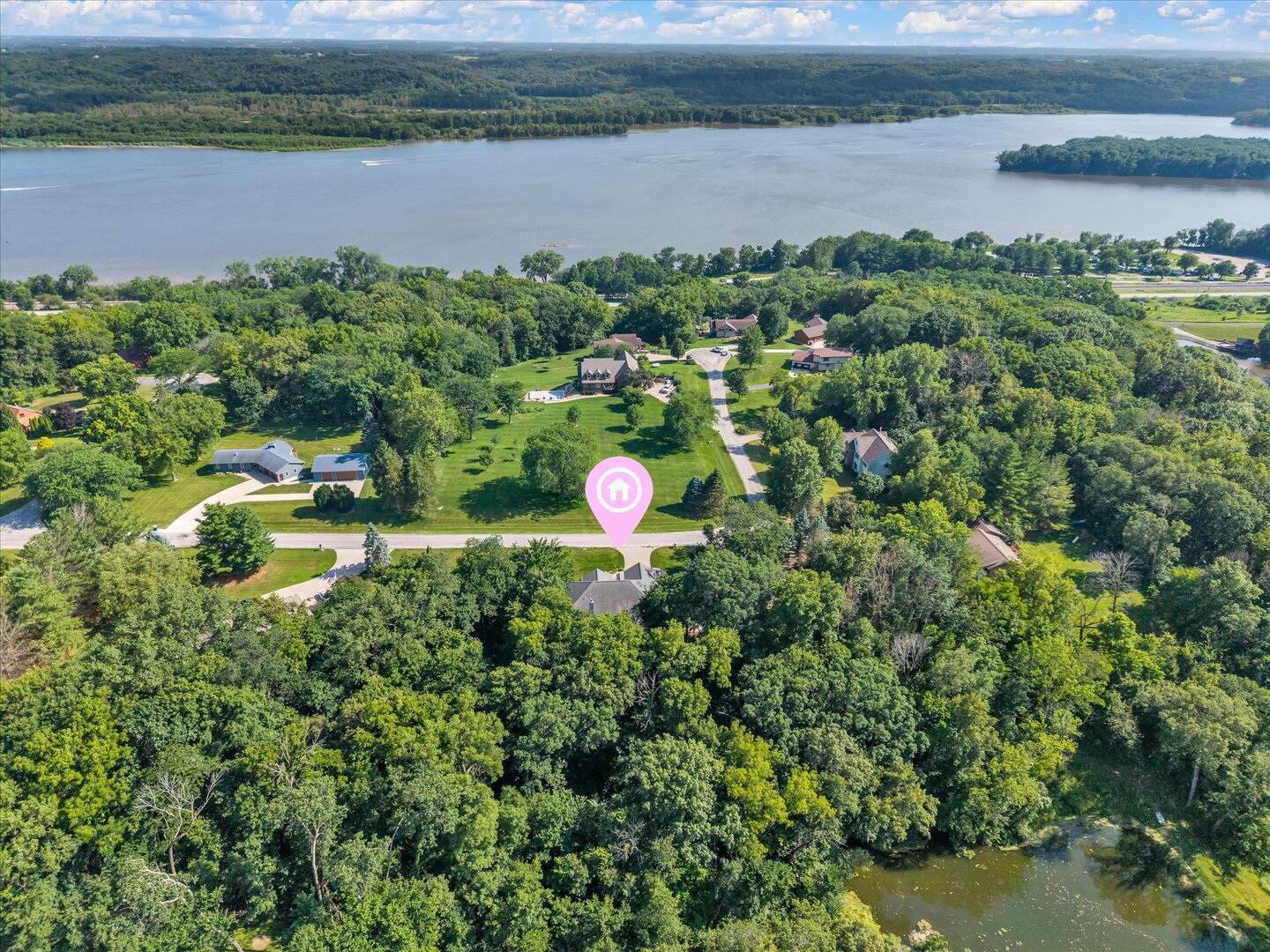 2106 Skylane Drive Property Photo 12