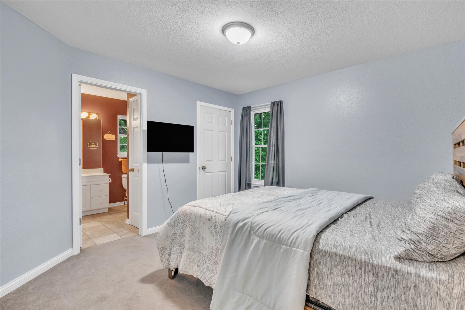 2106 Skylane Drive Property Photo 42