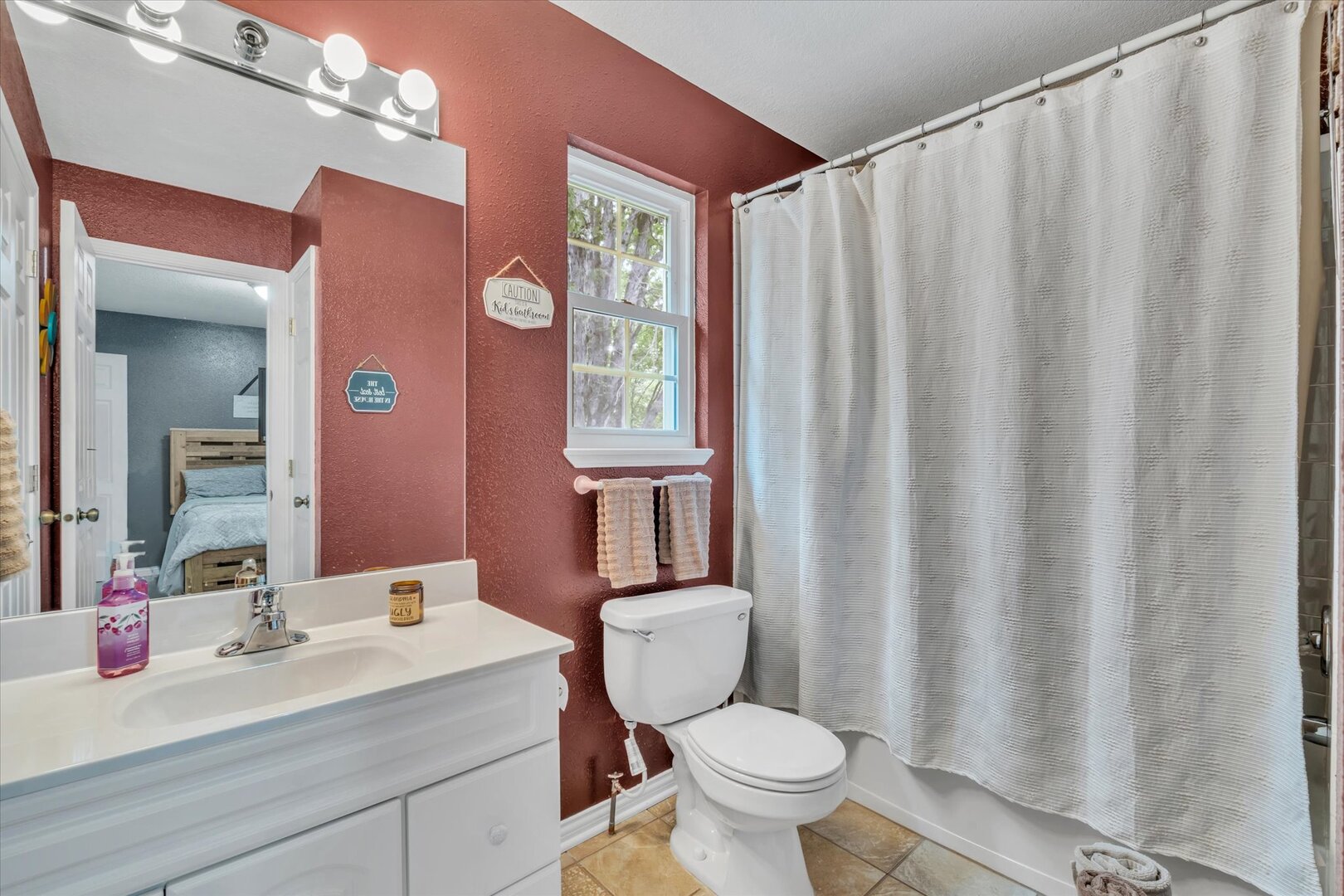 2106 Skylane Drive Property Photo 45