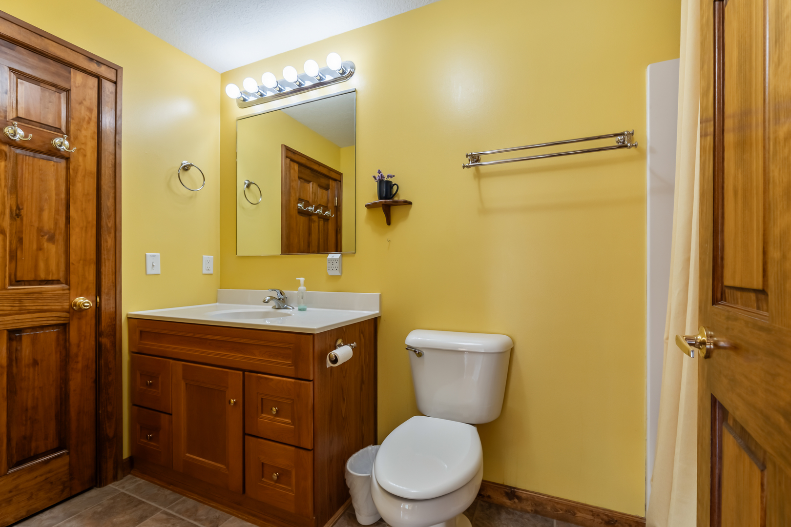 575 Sheridan Drive Property Photo 23