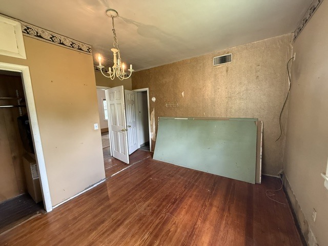 1110 E Oak Street Property Photo 10