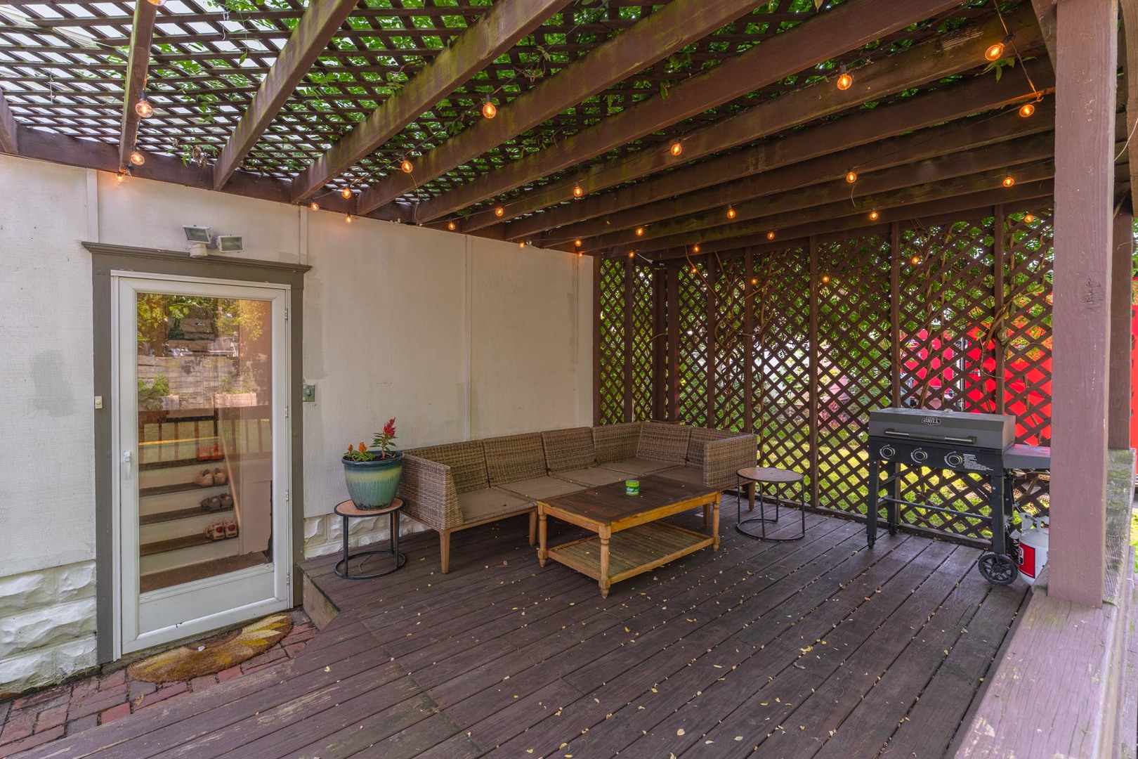 711 N Mill Street Property Photo 28