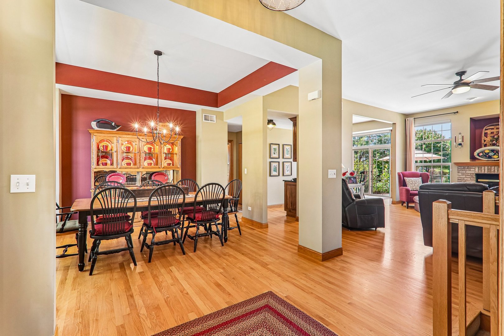 5715 Saddle Ridge Property Photo 4