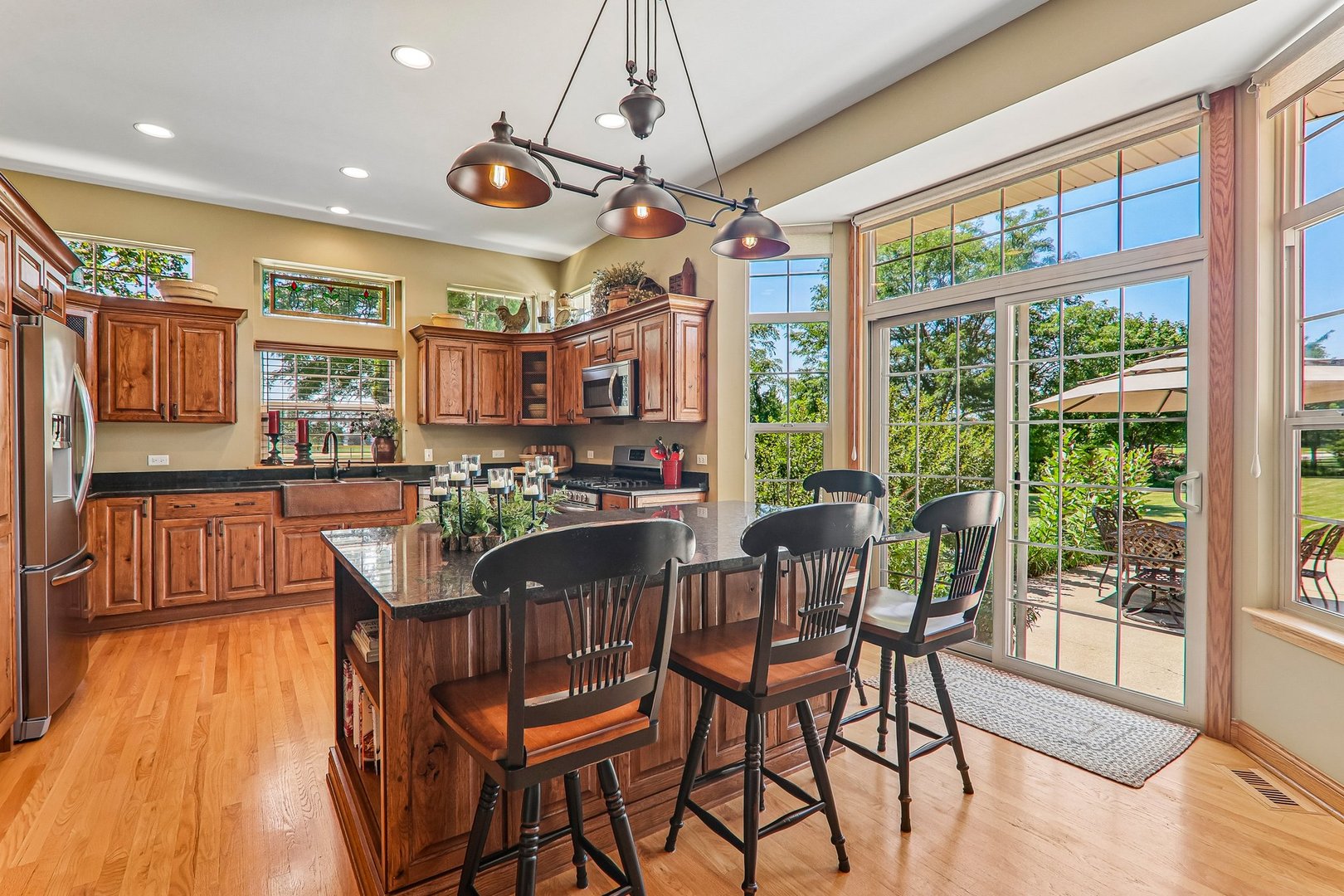 5715 Saddle Ridge Property Photo 10