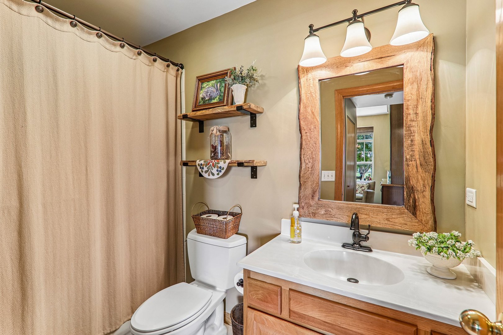 5715 Saddle Ridge Property Photo 23