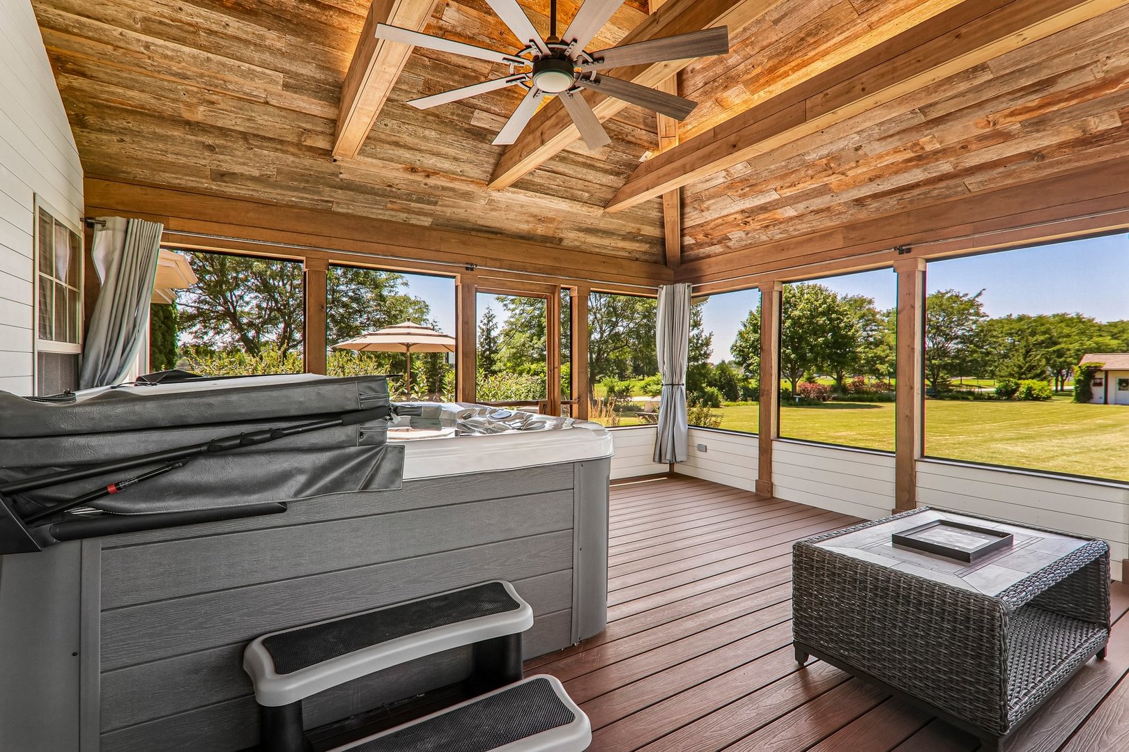 5715 Saddle Ridge Property Photo 29