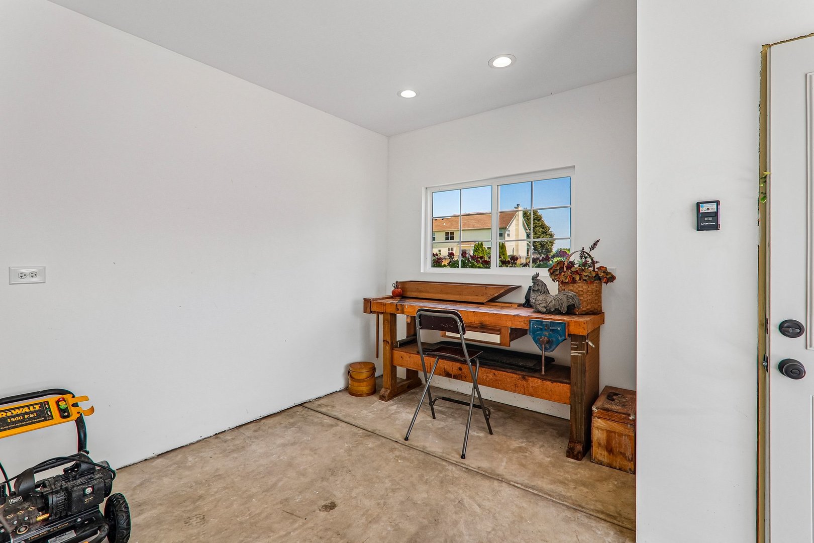 5715 Saddle Ridge Property Photo 32
