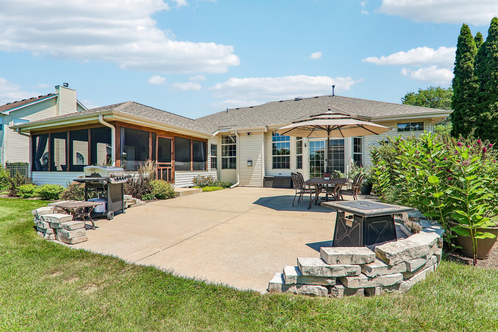 5715 Saddle Ridge Property Photo 36