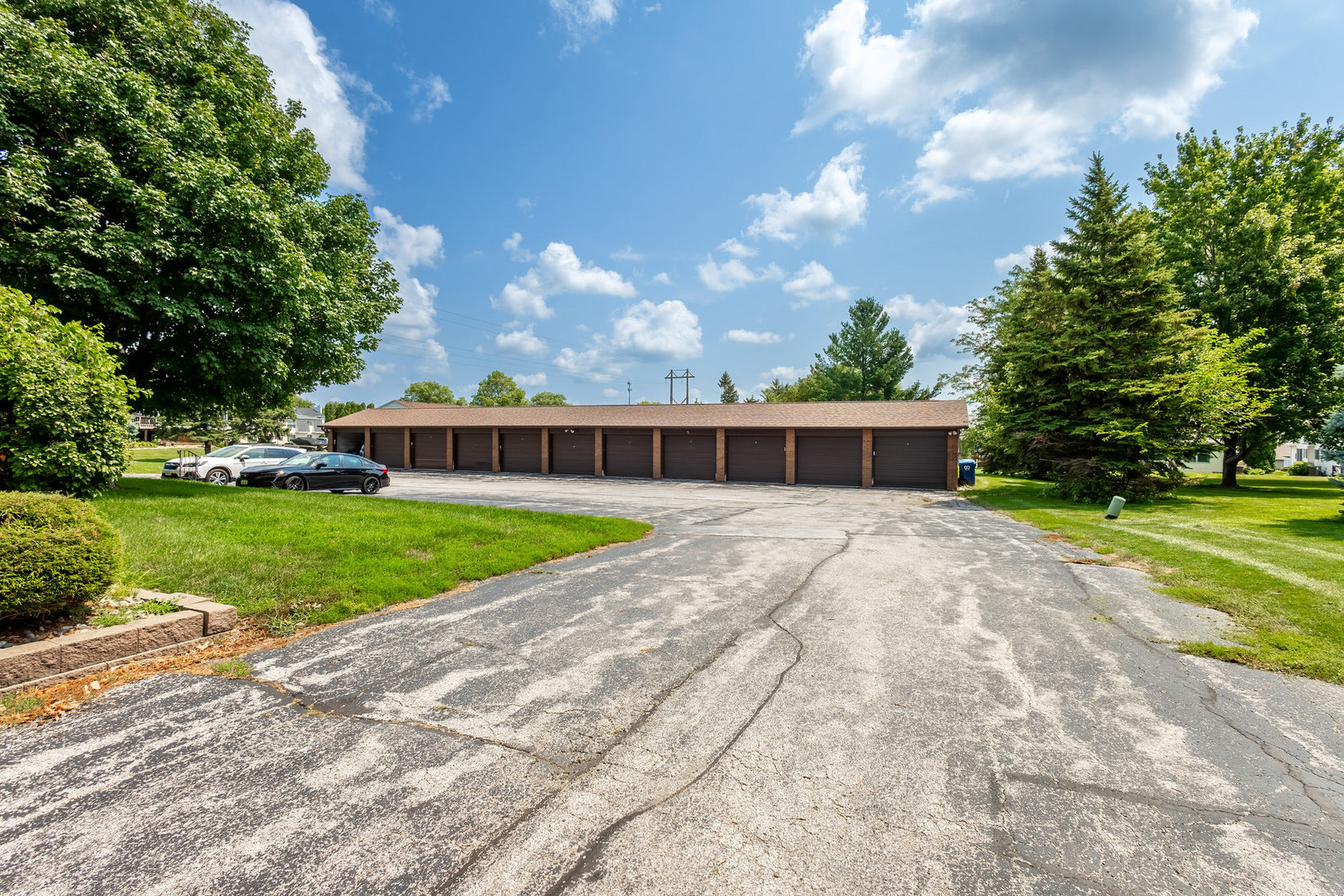 4195 Fairview Drive 1 Property Photo 5