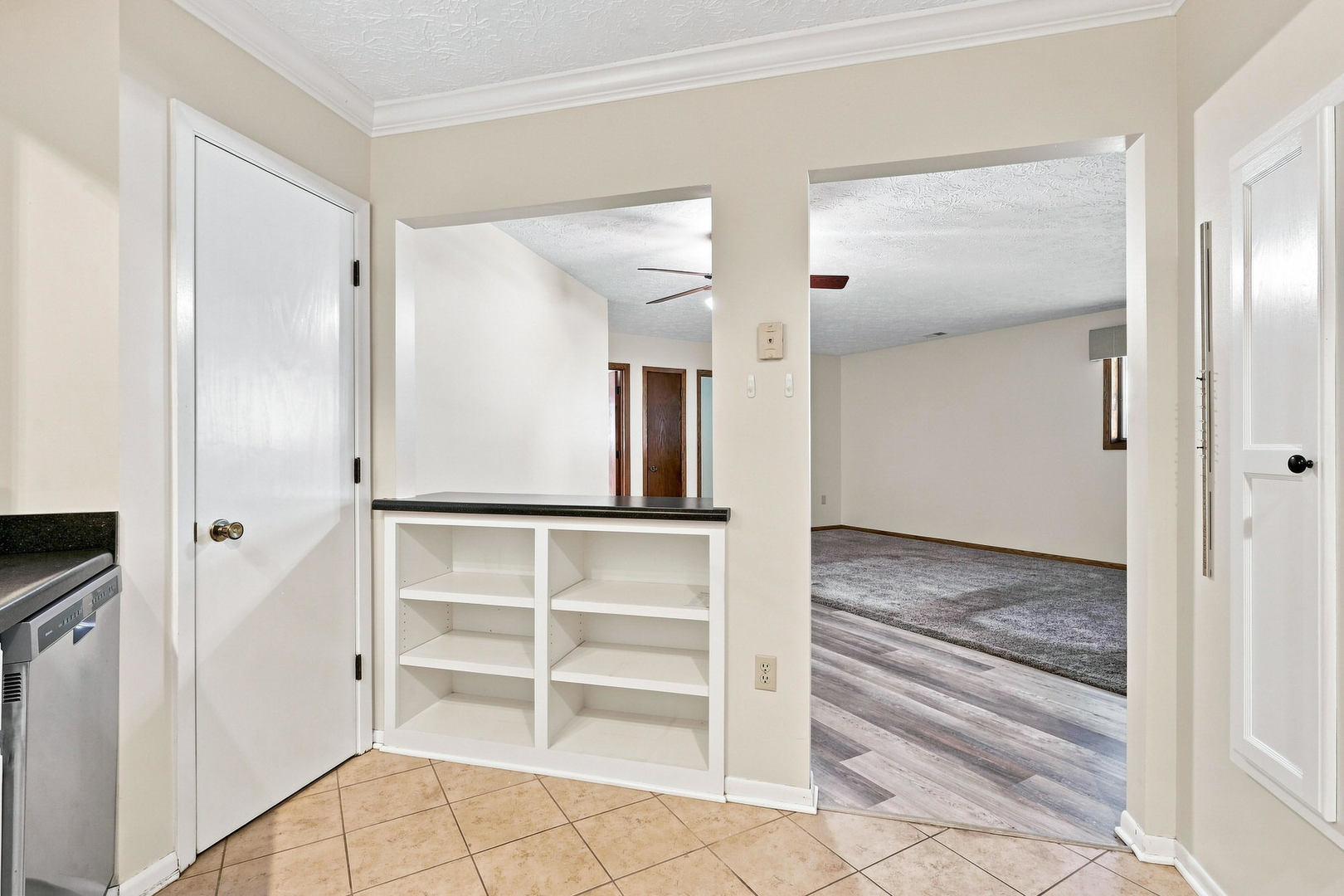 4195 Fairview Drive 1 Property Photo 16