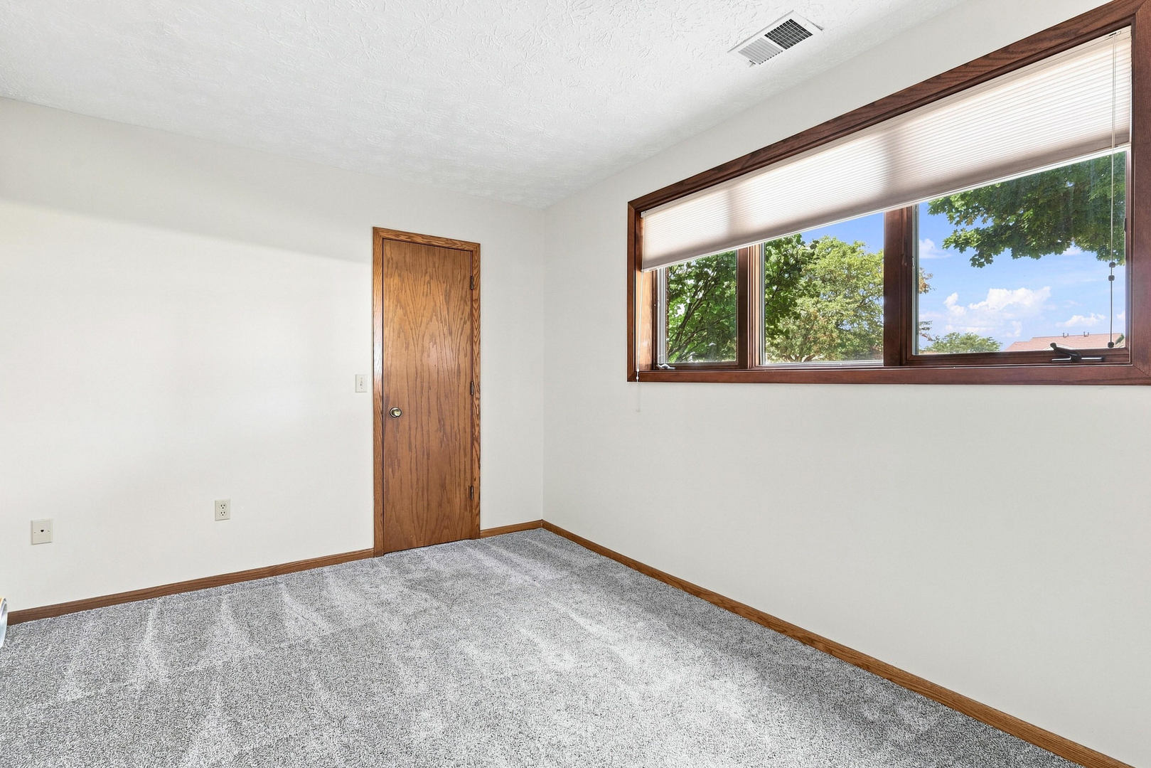 4195 Fairview Drive 1 Property Photo 19