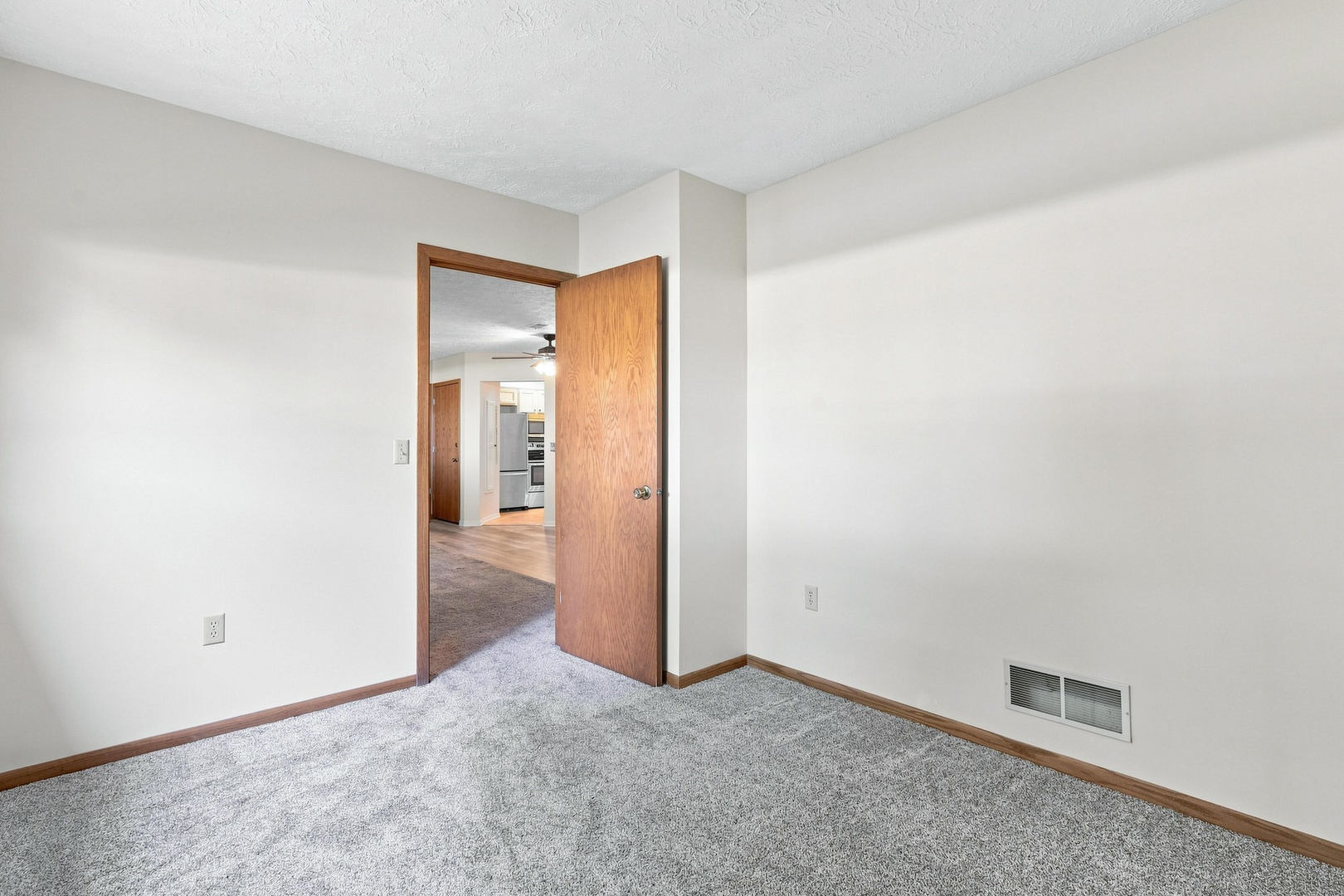 4195 Fairview Drive 1 Property Photo 21
