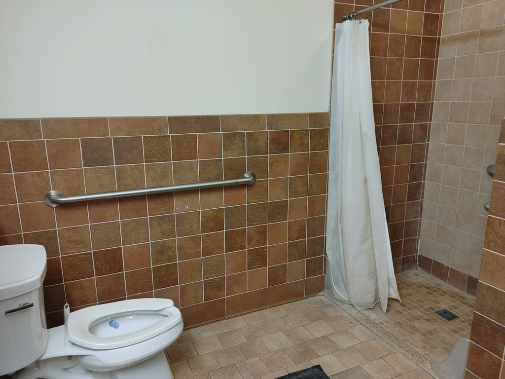 504 Northwest Highway Property Photo 12