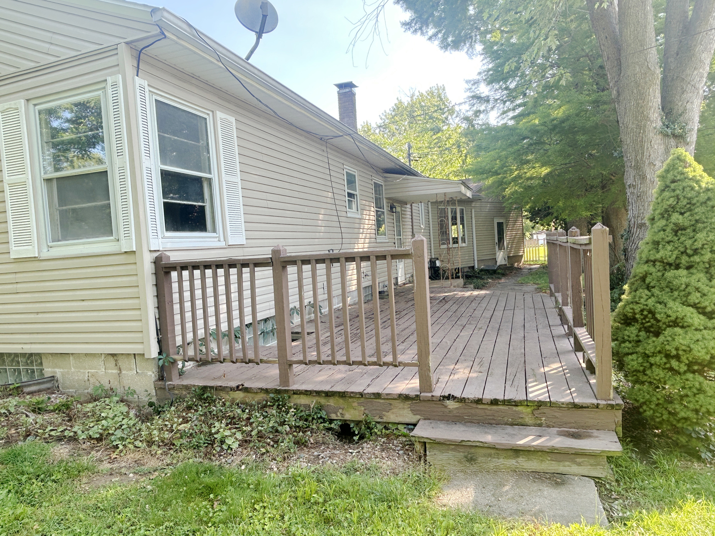 515 E Cedar Avenue Property Photo 9