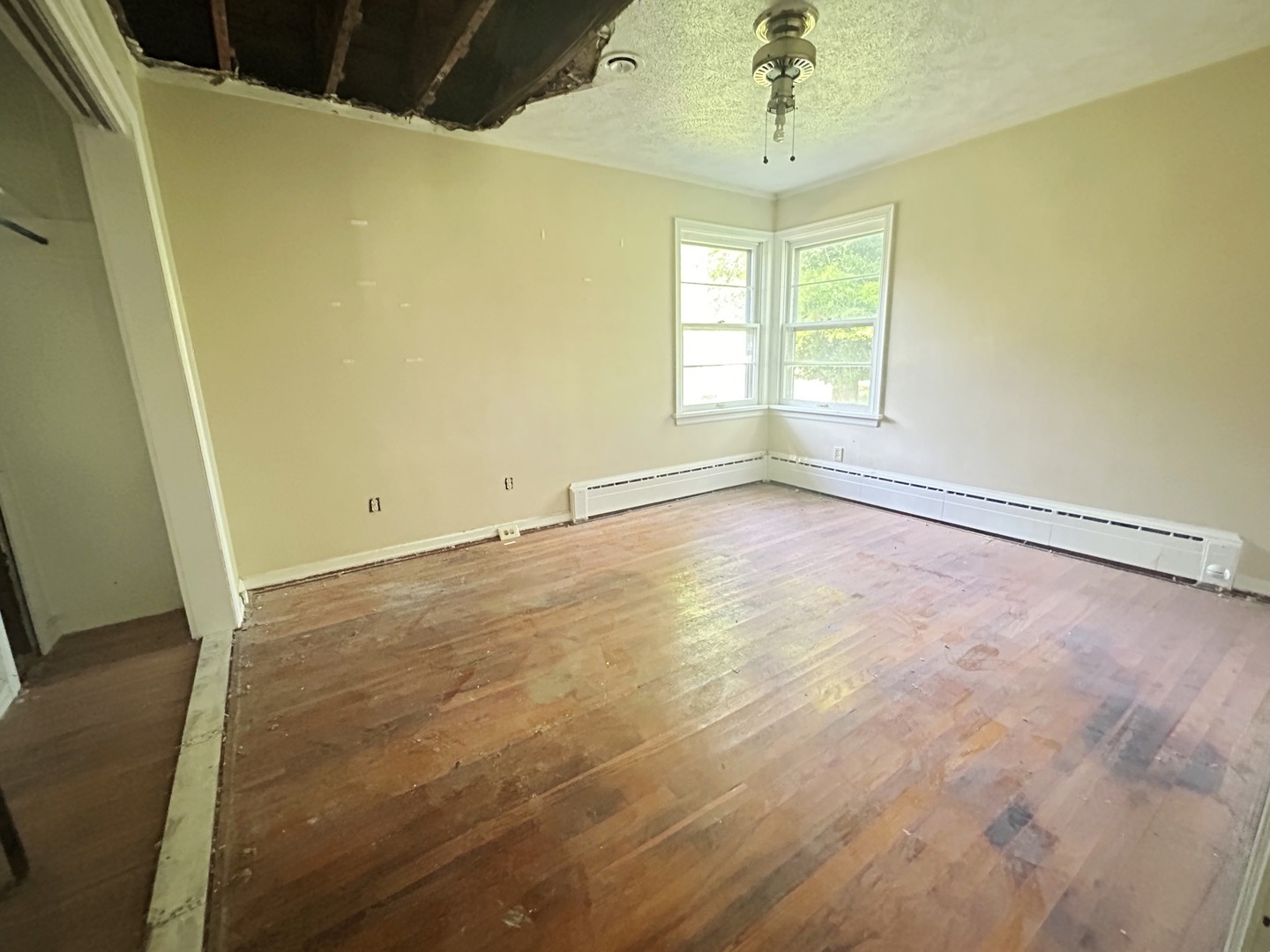 515 E Cedar Avenue Property Photo 18