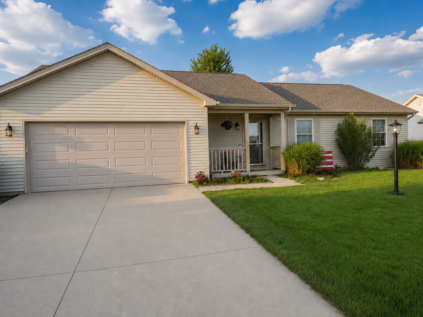 609 N Glover Court Property Photo 1