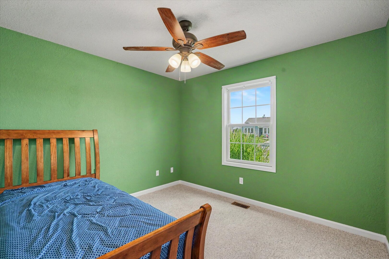 609 N Glover Court Property Photo 27