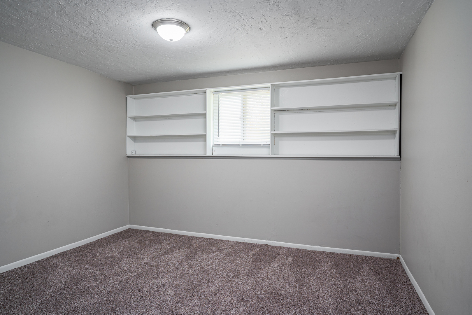4430 Canterbury Lane Property Photo 13