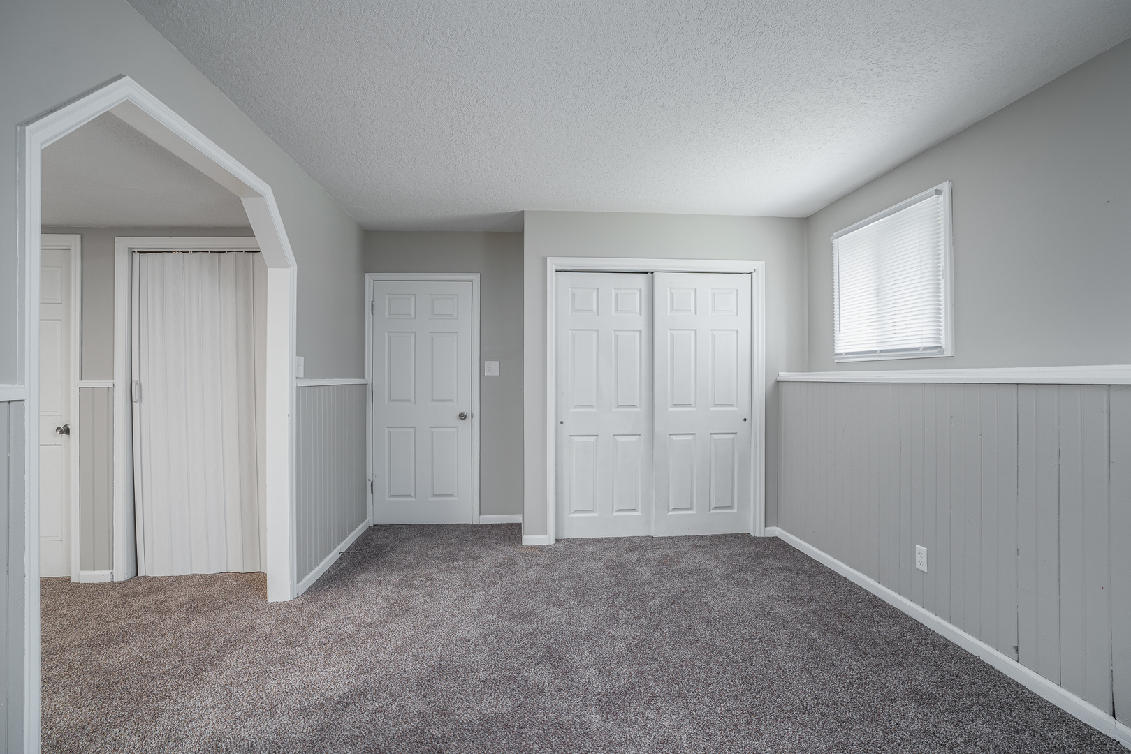 4430 Canterbury Lane Property Photo 21