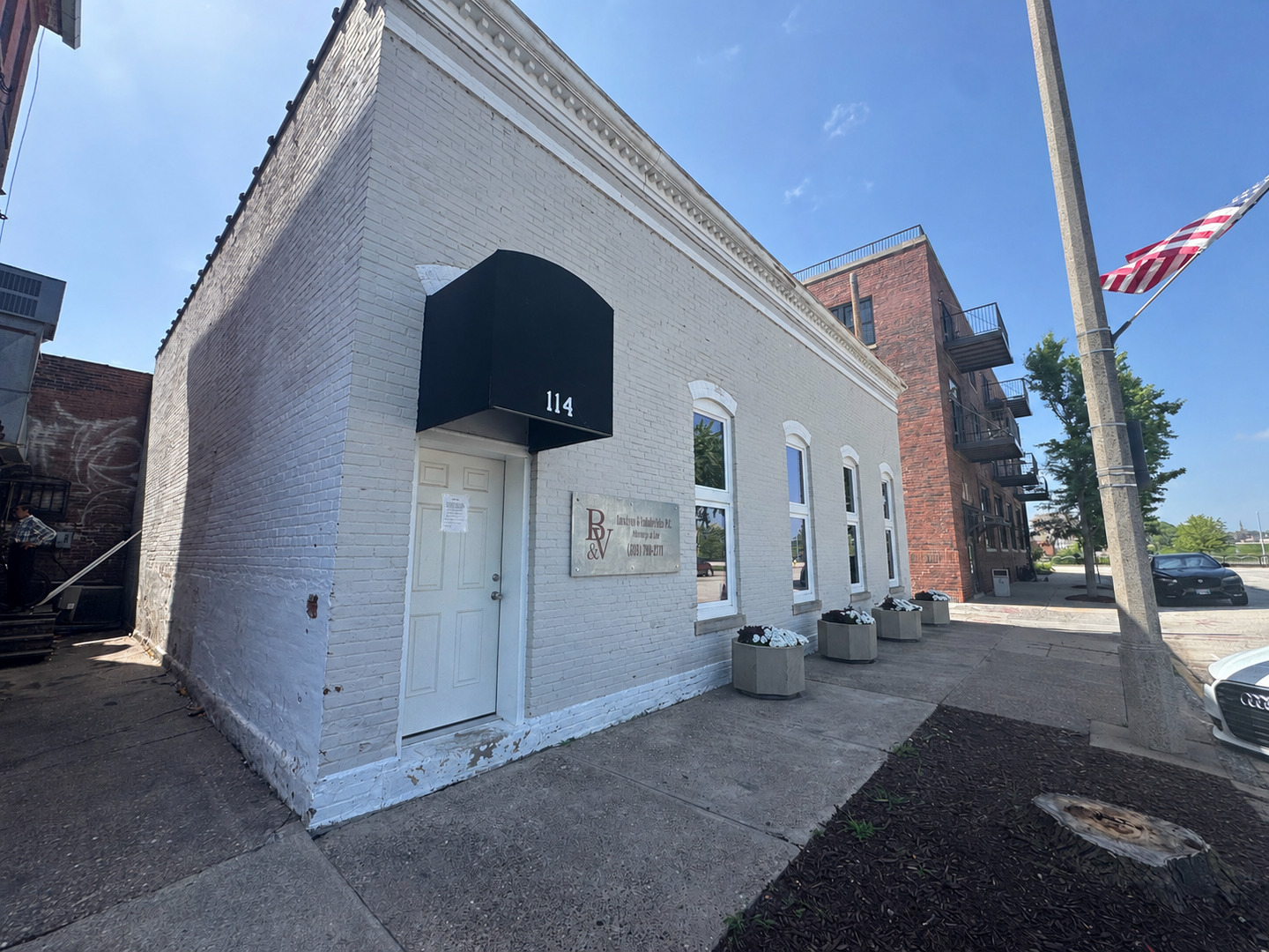 114 19th Street Property Photo 1
