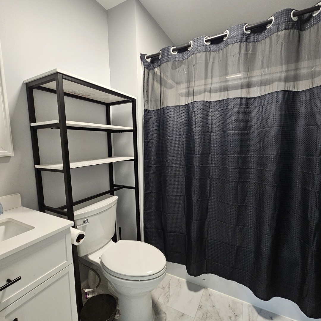 900 Oregon Street Property Photo 12