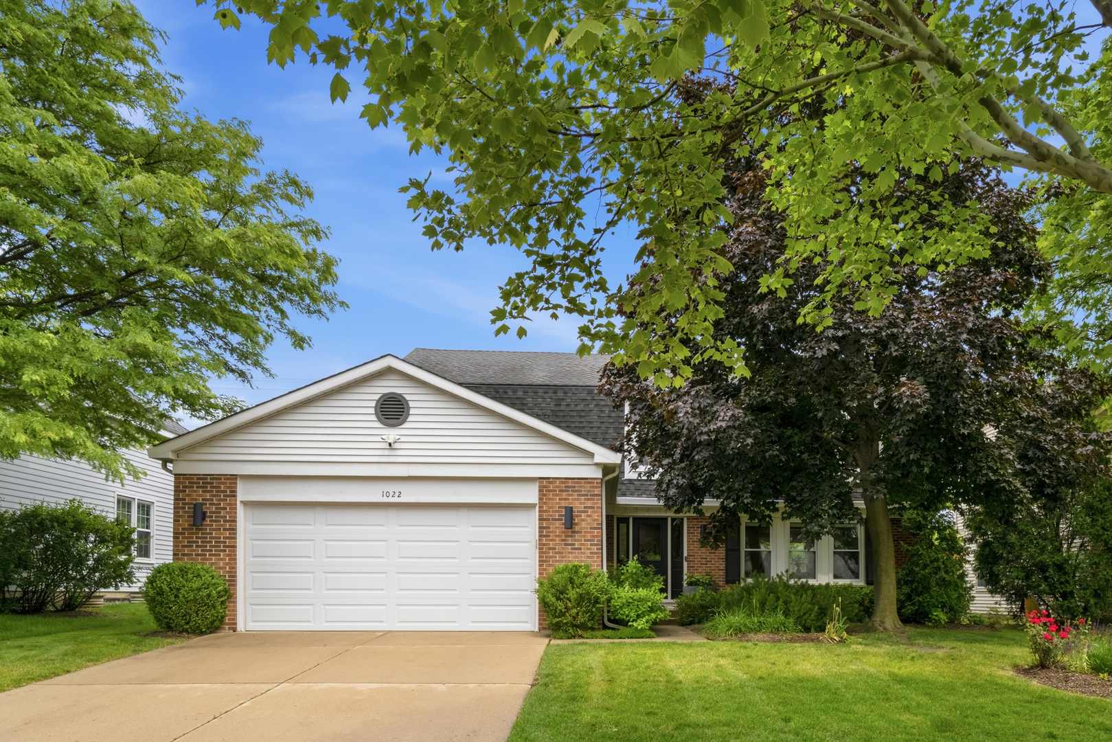 1022 Hobson Drive Property Photo 1