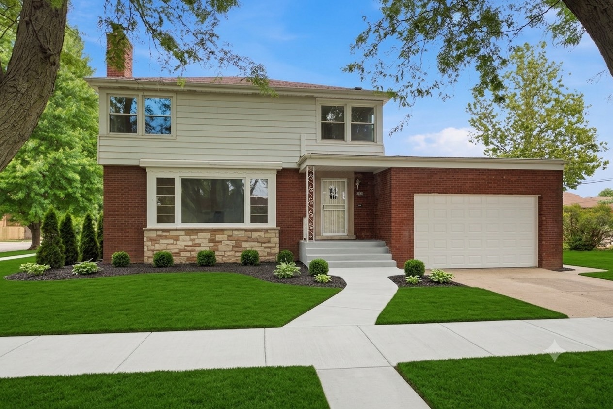 11659 S Maplewood Avenue Property Photo 1