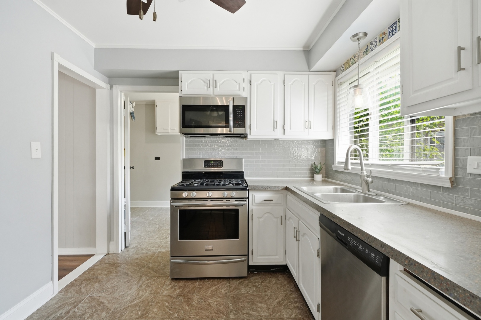 287 Rich Road Property Photo 6