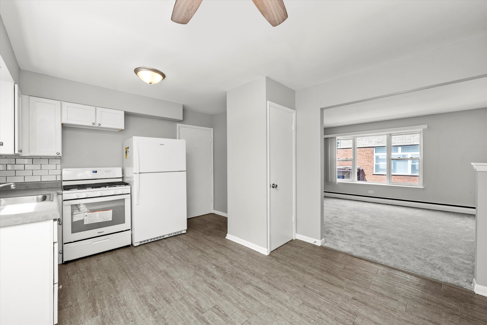 14618 Keystone Avenue Property Photo 3