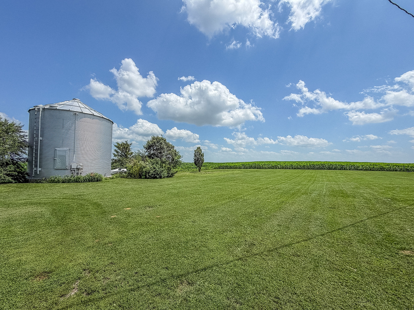 2273 County Road 3100 Property Photo 48