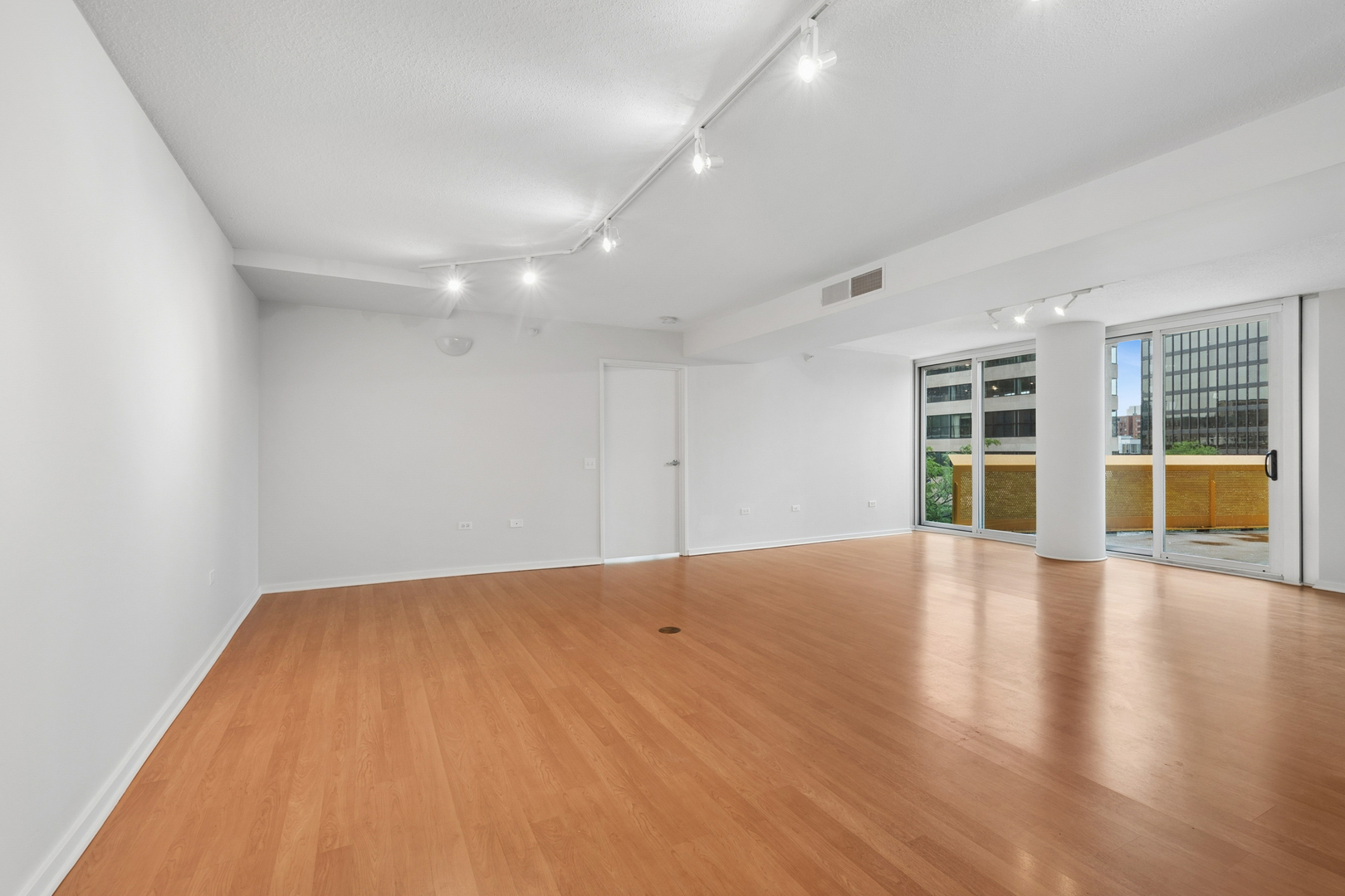 1580 Sherman Avenue 405 Property Photo 11