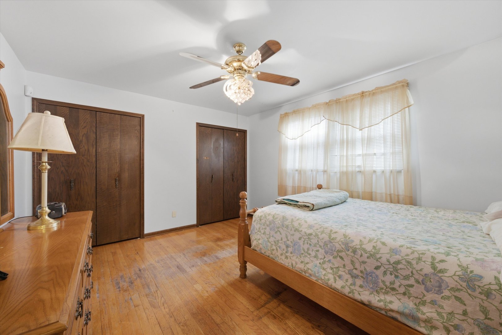 280 Prairie Avenue Property Photo 13