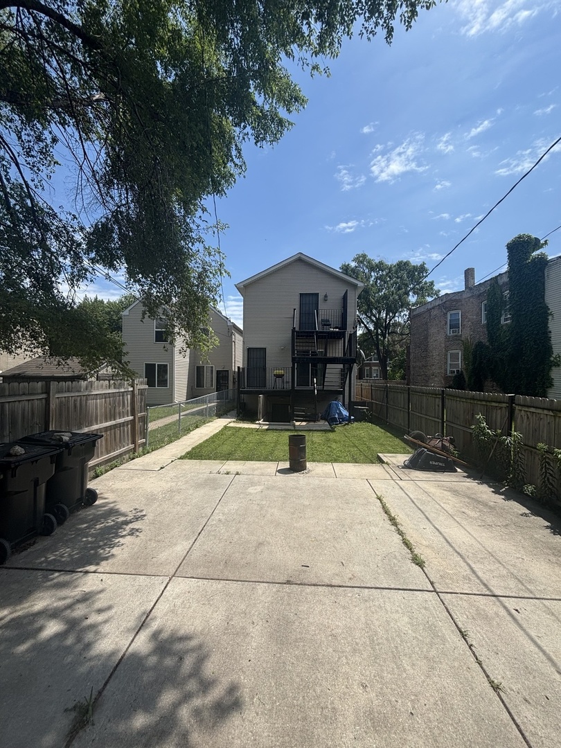 12692232 Property Photo 17