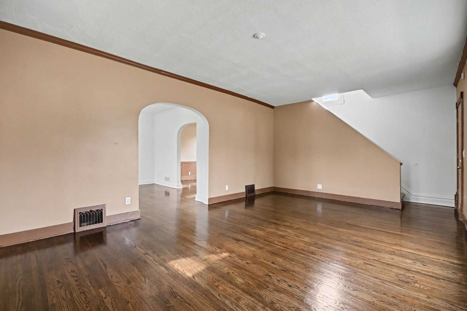 662 Bent Street Property Photo 6