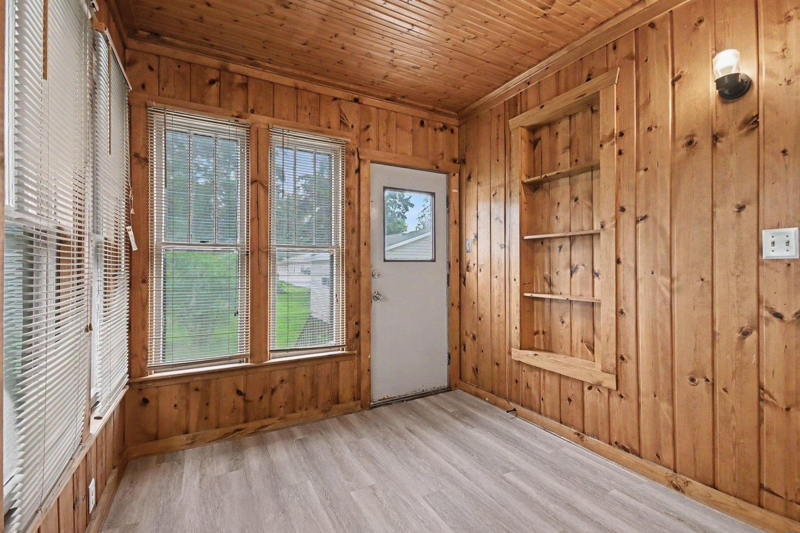 662 Bent Street Property Photo 20