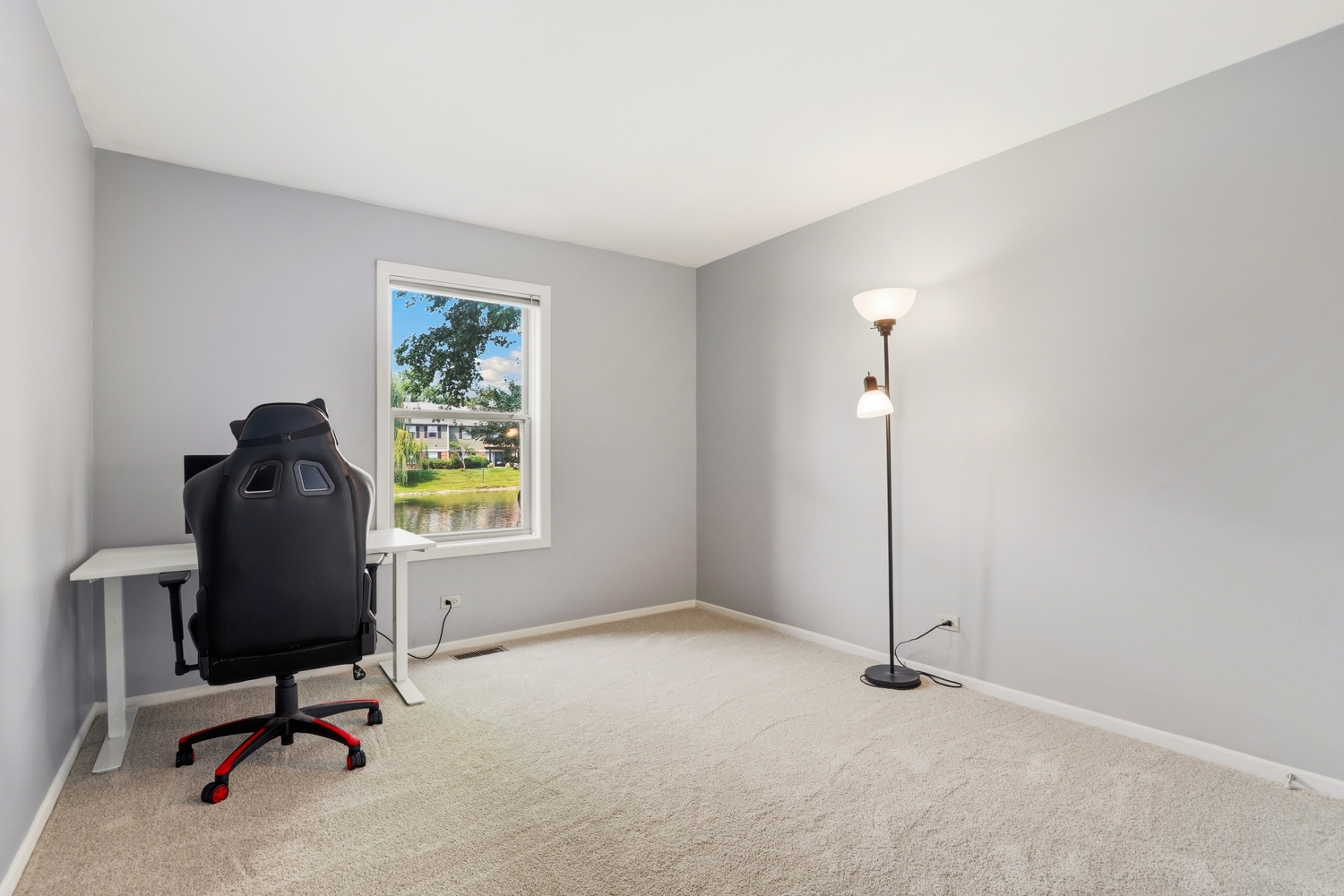 1561 Raymond Drive 102 Property Photo 14