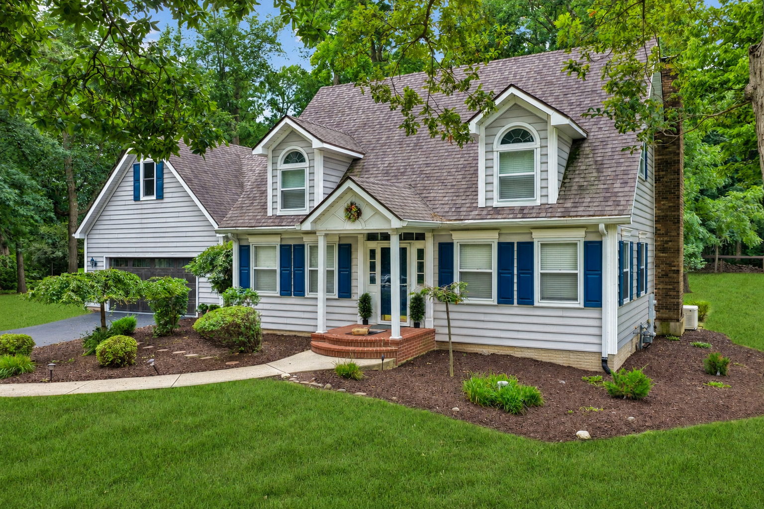 2094 Running Deer Lane Property Photo 4