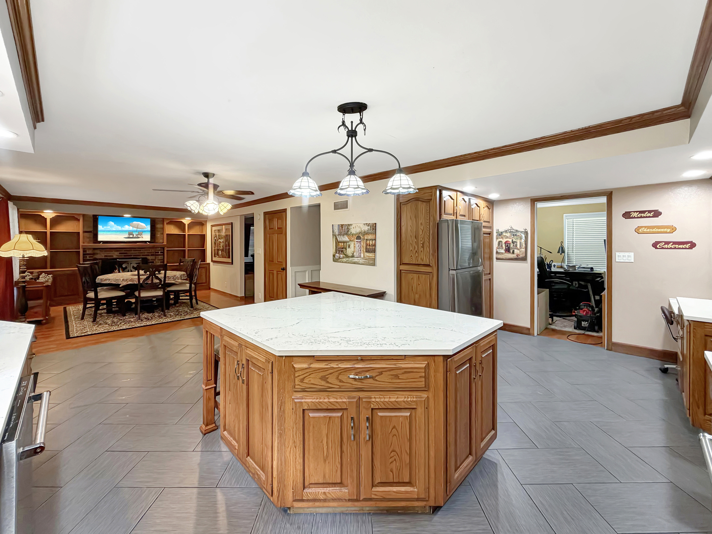 2094 Running Deer Lane Property Photo 14