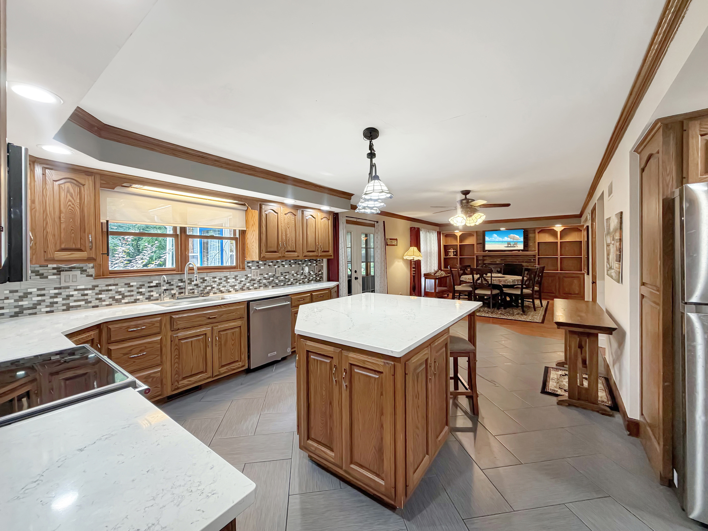 2094 Running Deer Lane Property Photo 15