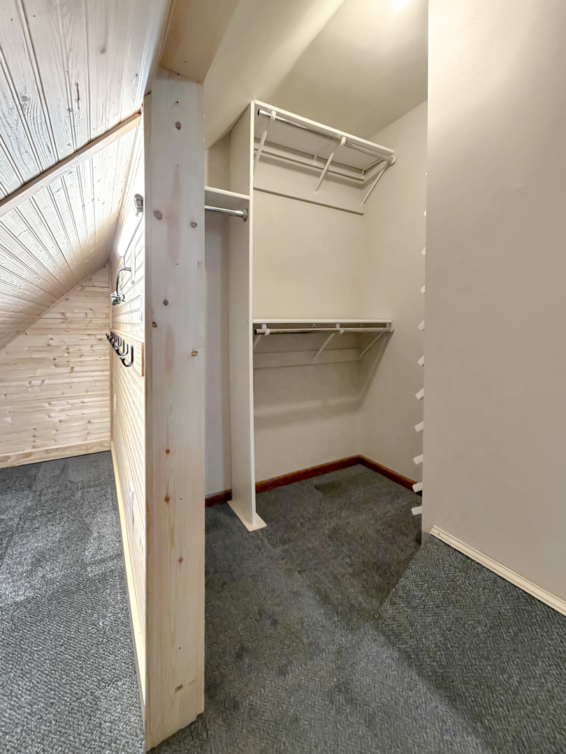 2094 Running Deer Lane Property Photo 43