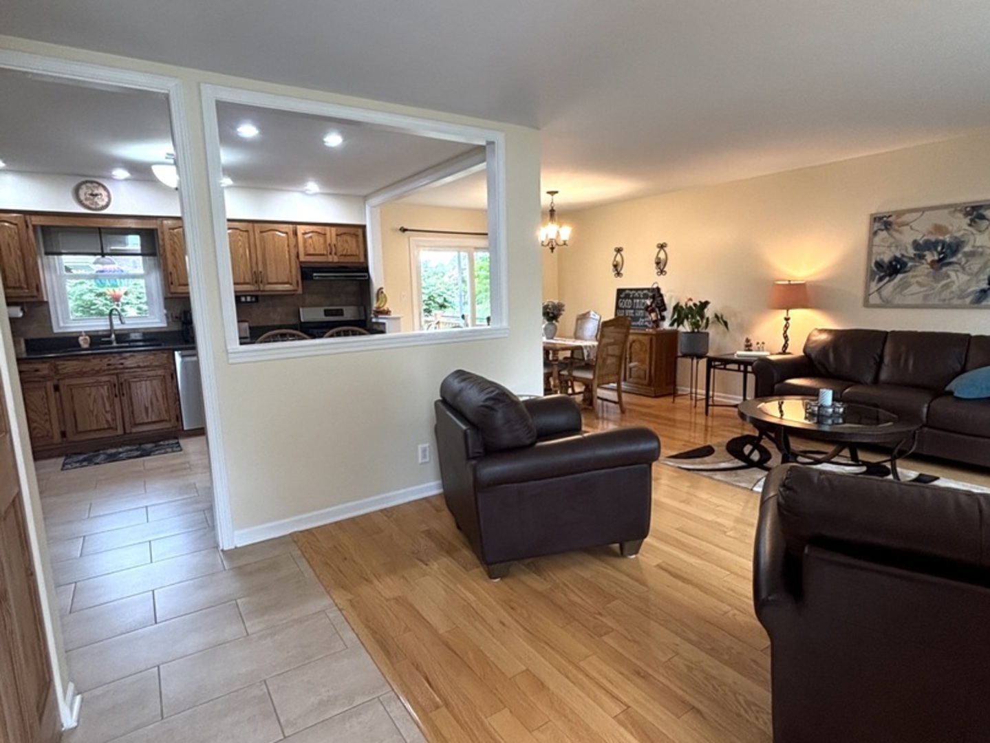 508 Willow Lane Property Photo 2