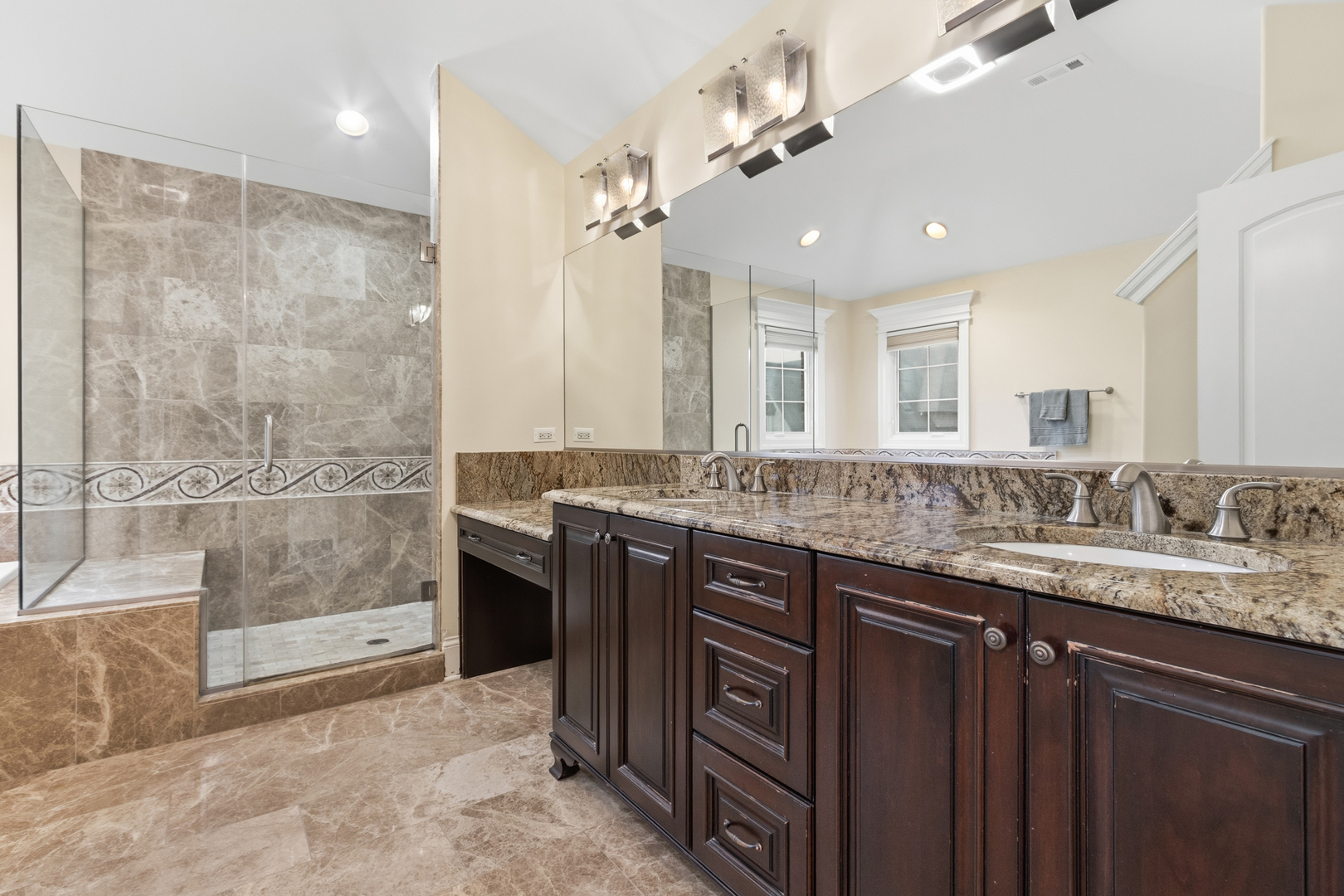 1736 Brian Grant Court Property Photo 36
