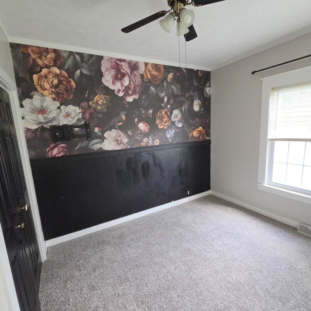 1206 S Commercial Street Property Photo 28