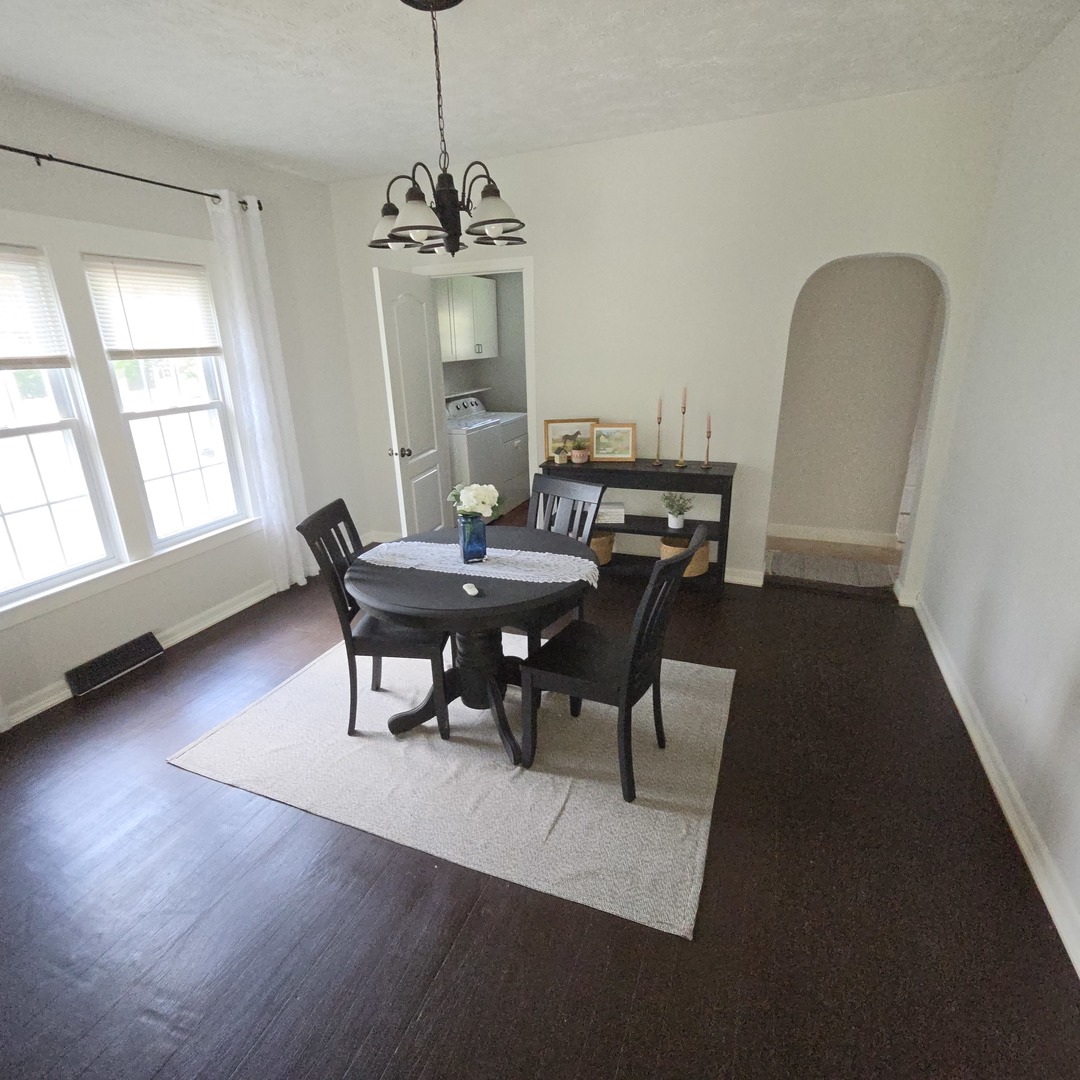1206 S Commercial Street Property Photo 35