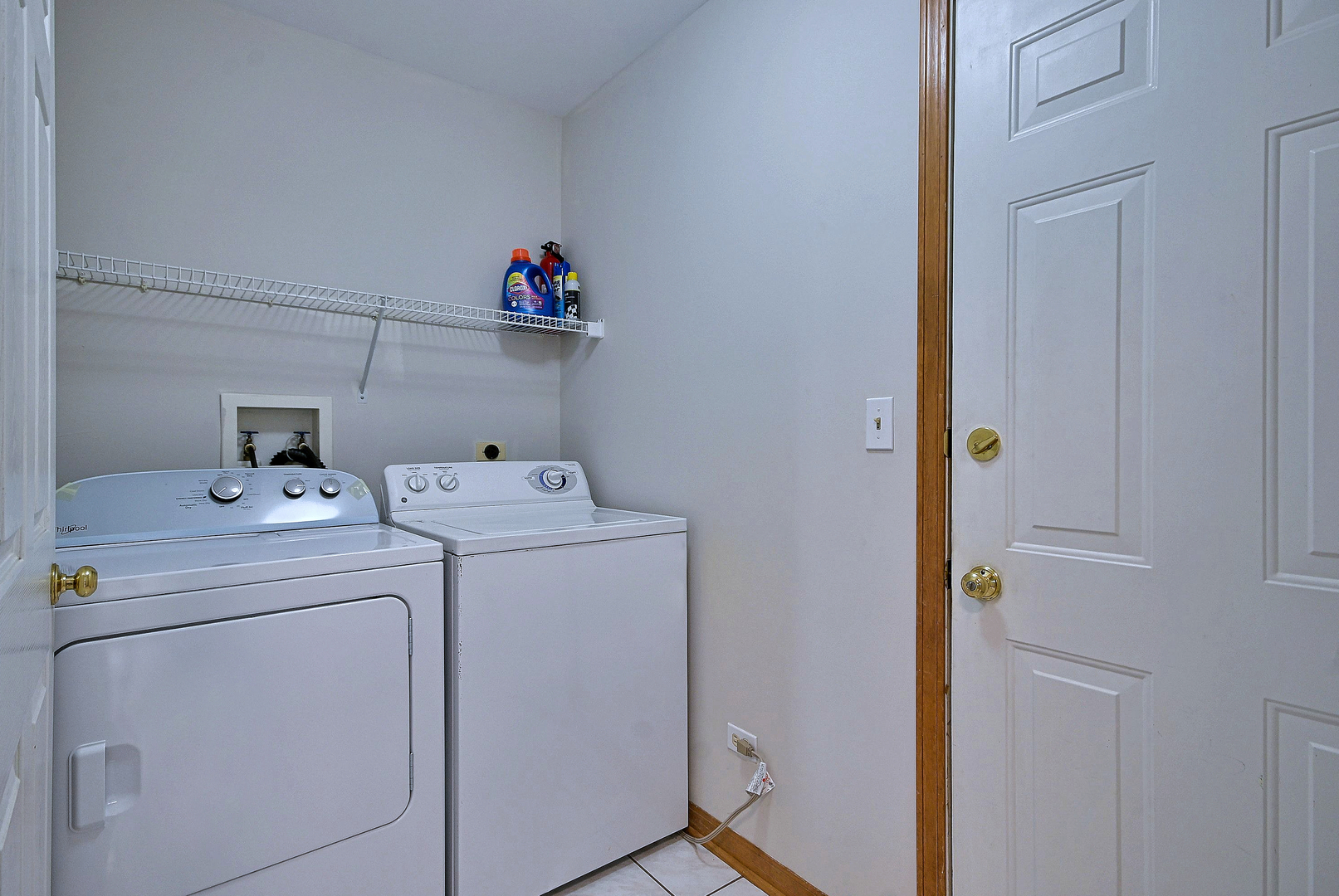 148 Schiller Square Property Photo 19