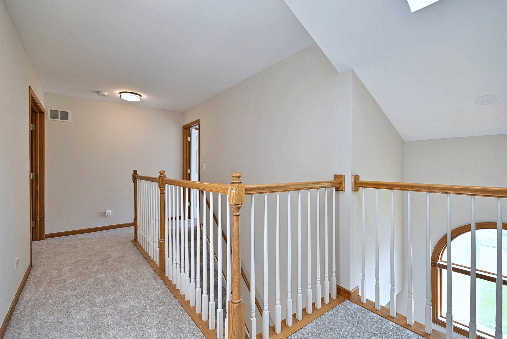 148 Schiller Square Property Photo 20