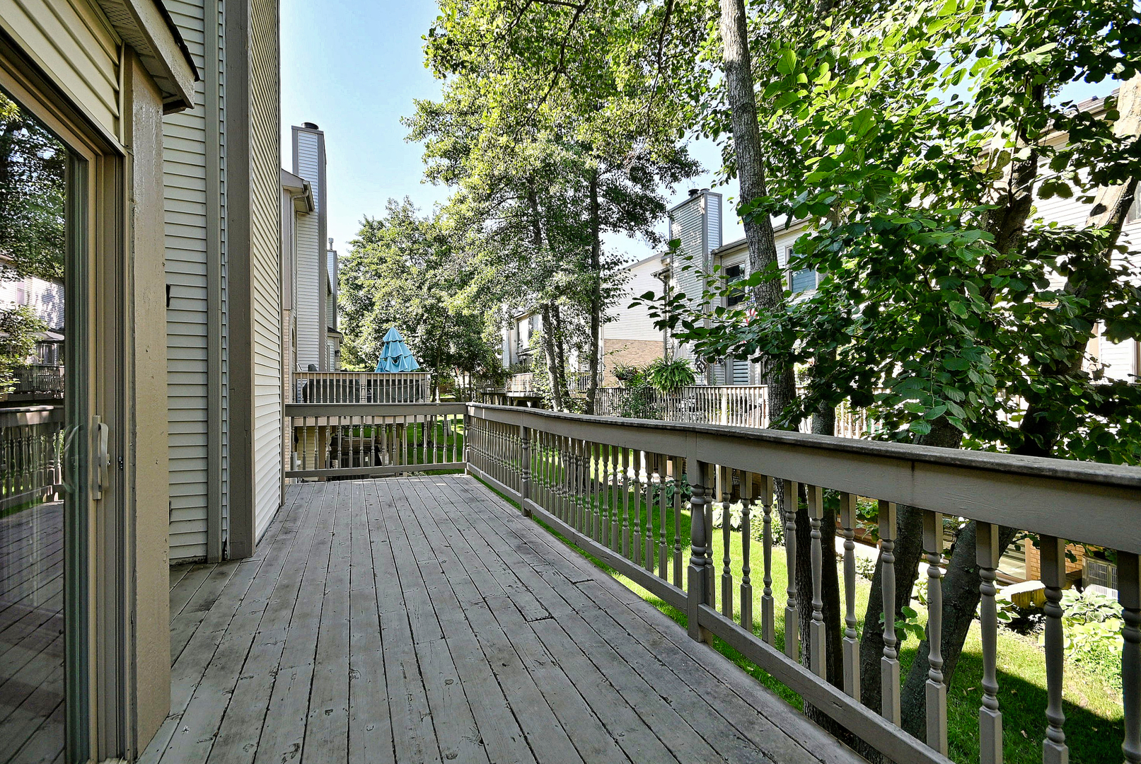 148 Schiller Square Property Photo 32