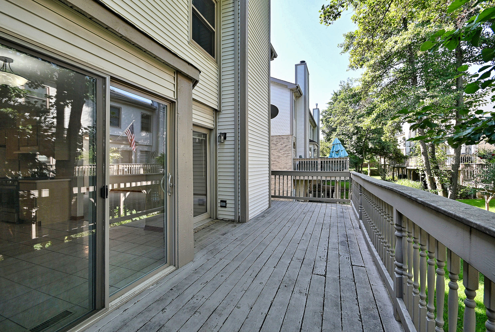 148 Schiller Square Property Photo 33