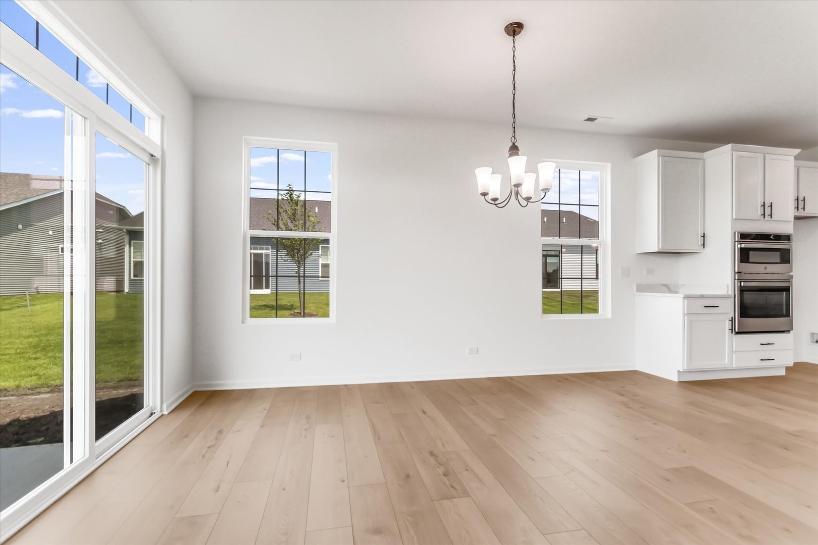 729 Alberta Avenue Property Photo 10